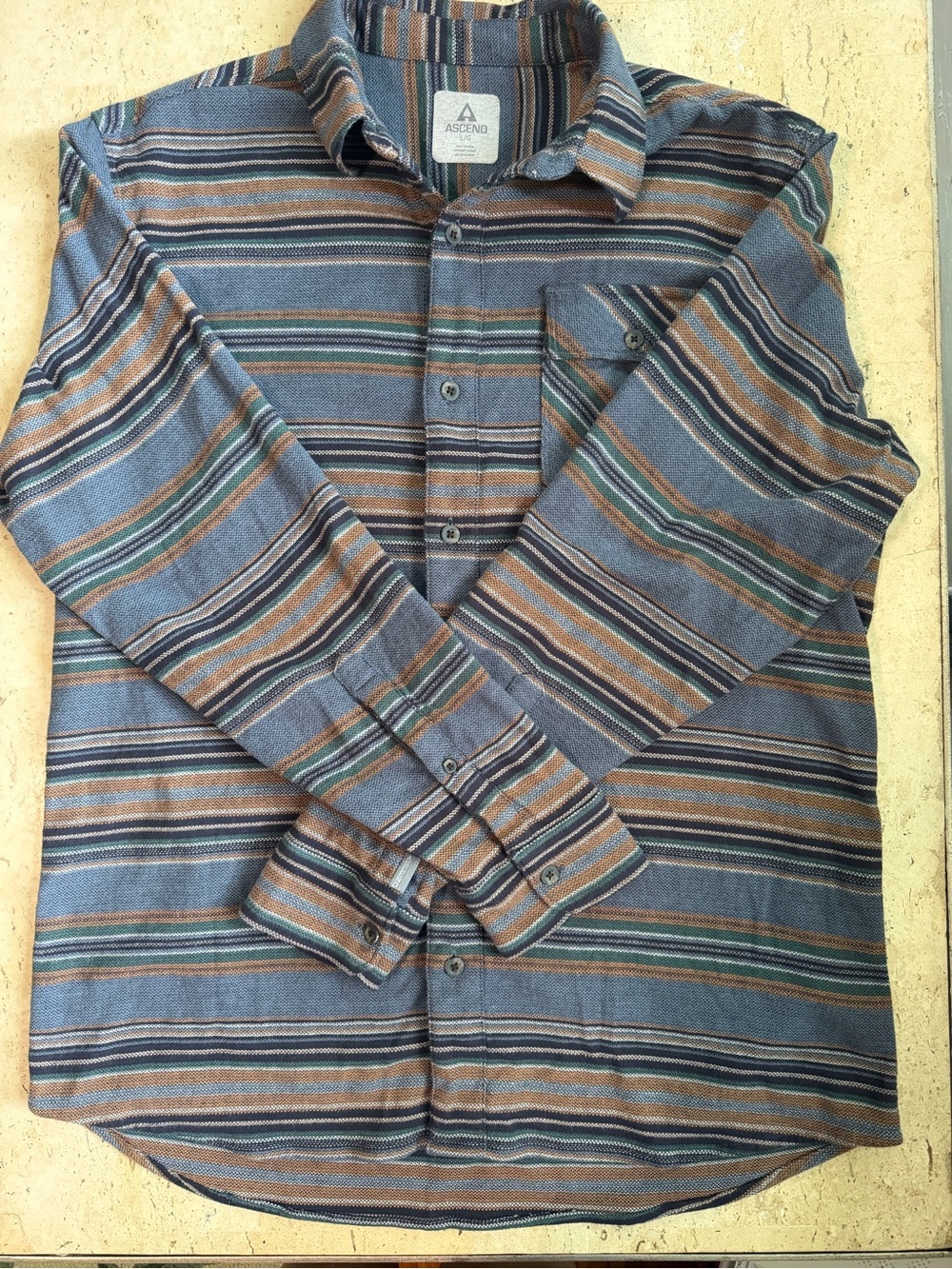 Ascend- Bass Pro Shop Long Sleeved Striped Button Down Shirt Men’s Size Large